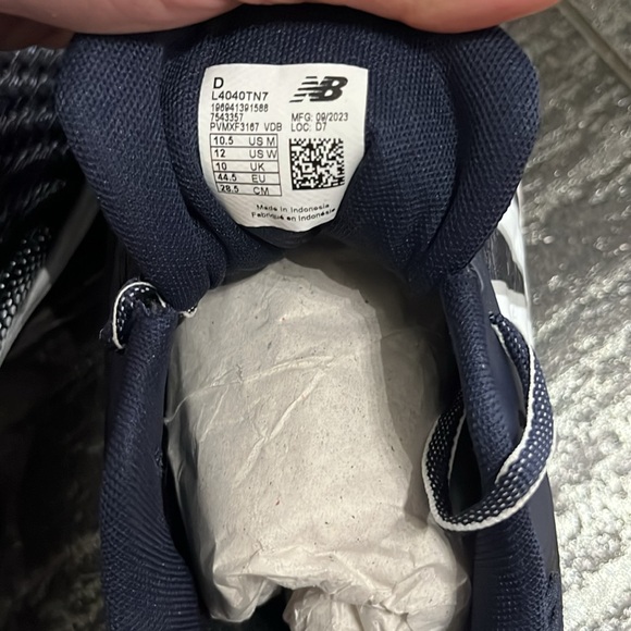 NWT Men’s metal baseball cleat - Picture 4 of 6